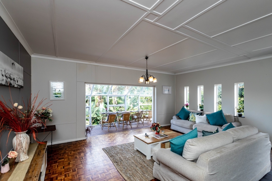 6 Bedroom Property for Sale in Abbotsford Eastern Cape